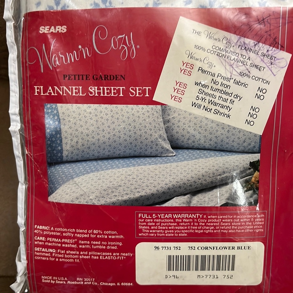 Sears Perma Prest Full Size Flannel Sheet Set petite flower pattern. NEW
